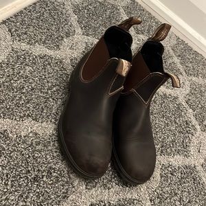 Black Blundstones size 9 US women’s (size 6 AUS UK)